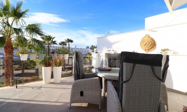 Herverkoop - Apartement Flat -
Los Montesinos - Entre Naranjos / Vistabella Golf