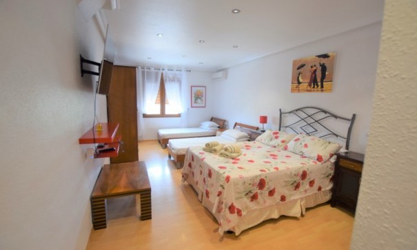 Videresalg - Fritliggende villa -
Ciudad Quesada - Rojales - Pueblo Bravo