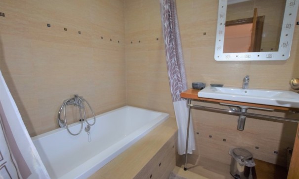 Videresalg - Fritliggende villa -
Ciudad Quesada - Rojales - Pueblo Bravo