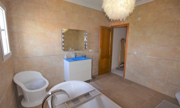 Videresalg - Fritliggende villa -
Ciudad Quesada - Rojales - Pueblo Bravo