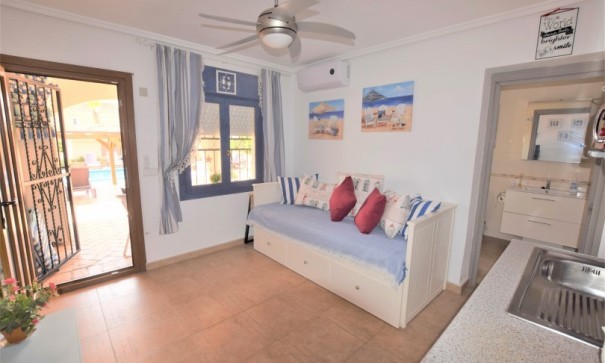 Videresalg - Fritliggende villa -
Ciudad Quesada - Rojales - Pueblo Bravo