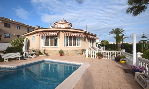 Återförsäljning - Fristående villa -
Ciudad Quesada - Rojales - Ciudad Quesada