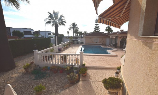 Återförsäljning - Fristående villa -
Ciudad Quesada - Rojales - Ciudad Quesada