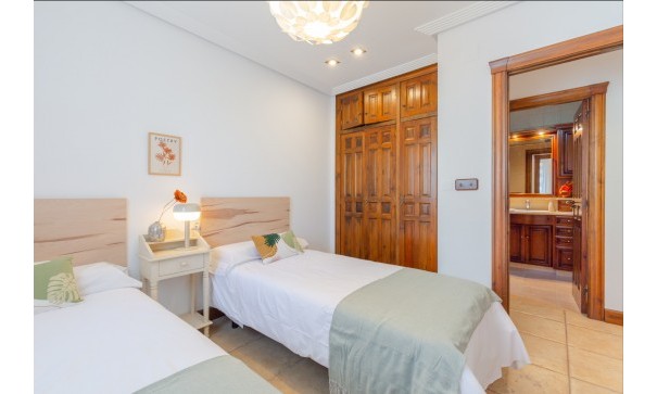 Venta - Chalet Independiente -
Catral - 0