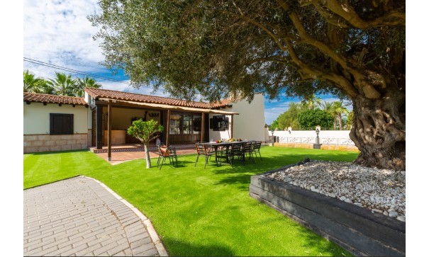 Venta - Chalet Independiente -
Catral - 0