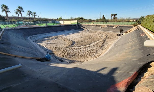 Videresalg - Finca landejendom -
San Miguel de Salinas