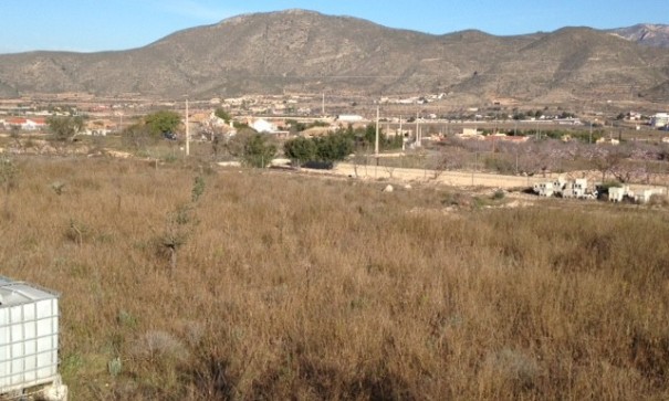 Herverkoop - Perceel Grond -
Hondón de los Fráiles