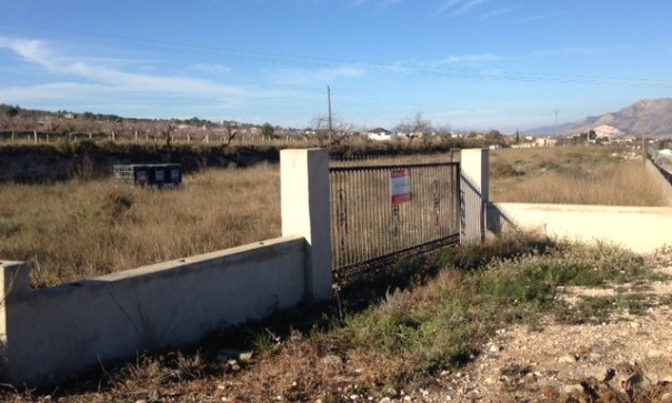 Herverkoop - Perceel Grond -
Hondón de los Fráiles