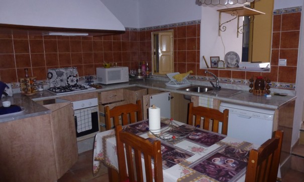 Sale - Town house -
Hondón de los Fráiles