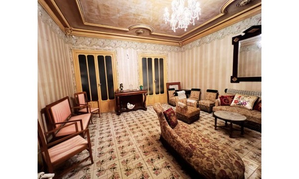 Videresalg - Byhus -
Aspe