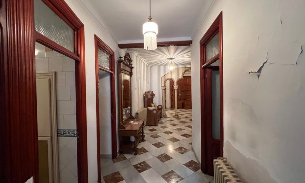 Videresalg - Byhus -
Aspe