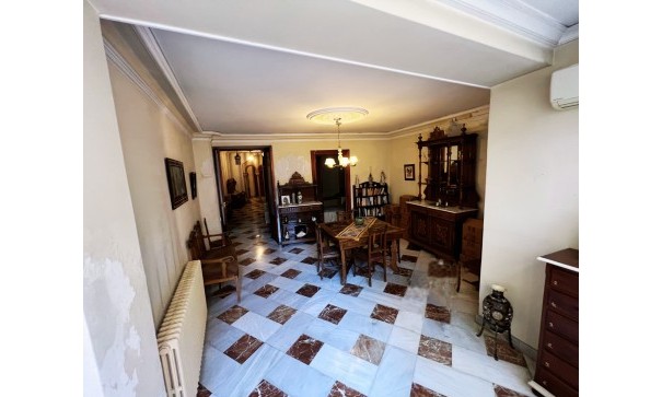 Videresalg - Byhus -
Aspe