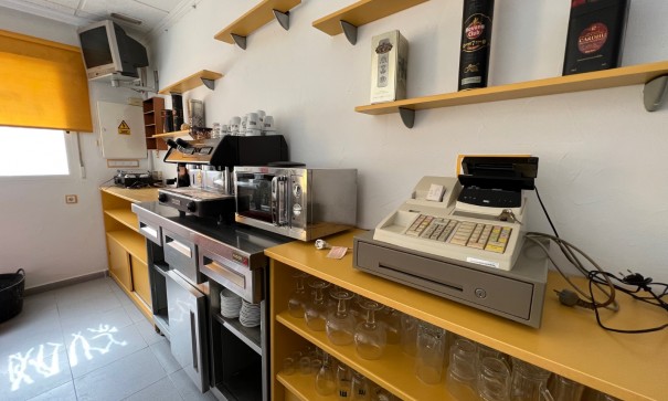 Revente - Commercial -
Macisvenda