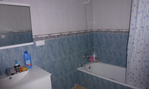 Venta - Casa de pueblo -
Hondón de las Nieves - La Canalosa