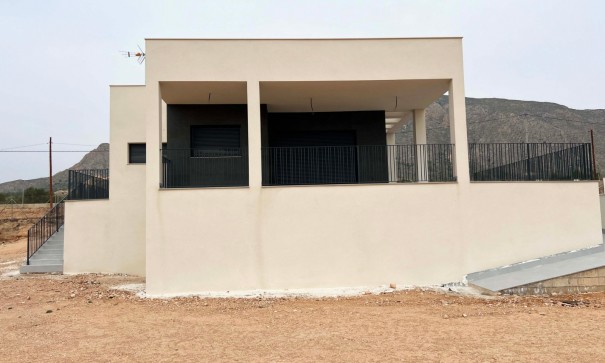 New Build - Freistehende Villa -
Macisvenda