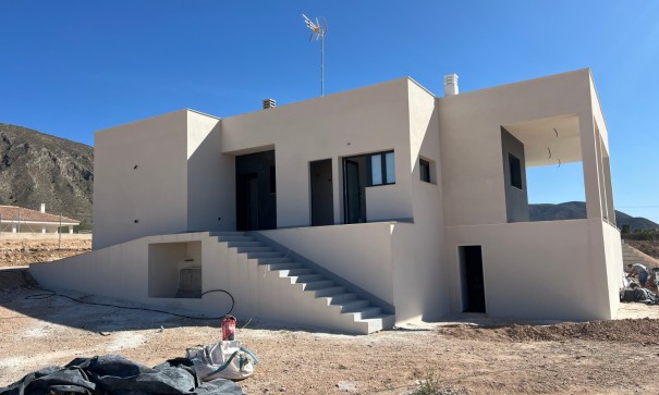 New Build - Freistehende Villa -
Macisvenda