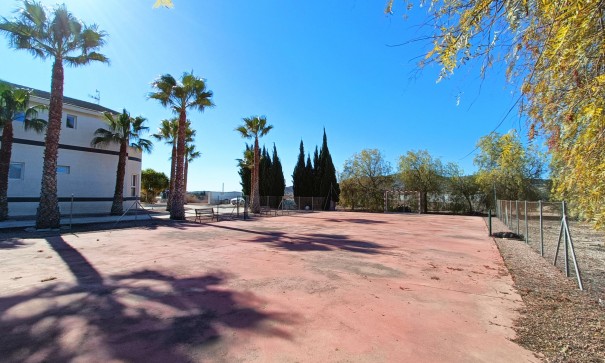 Sale - Detached Villa -
Novelda