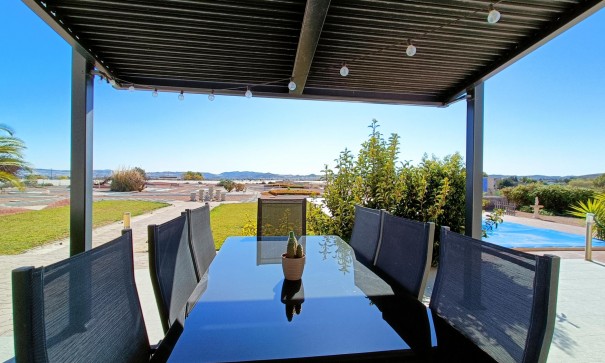 Sale - Detached Villa -
Novelda