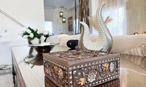 Sale - Detached Villa -
Novelda