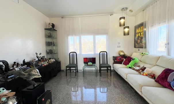 Sale - Detached Villa -
Novelda