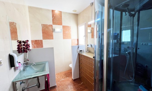 Sale - Detached Villa -
Novelda