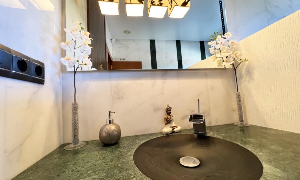 Sale - Detached Villa -
Novelda