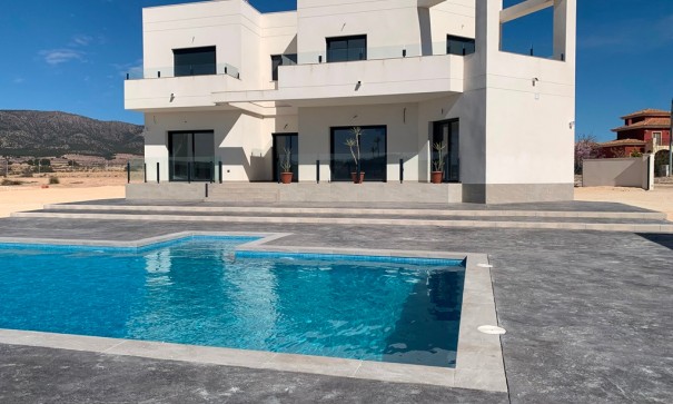 Obra Nueva - Chalet Independiente -
Pinoso