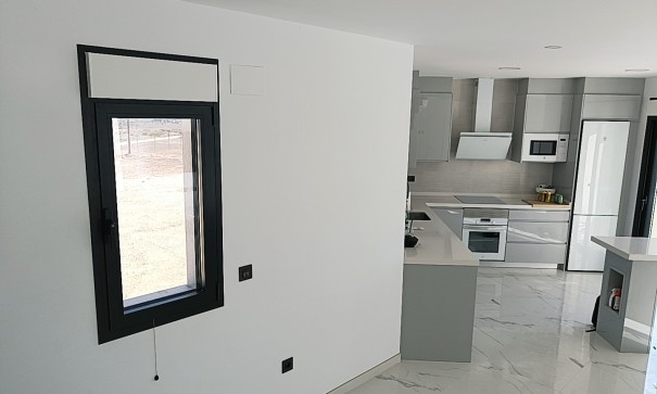 Obra Nueva - Chalet Independiente -
Pinoso