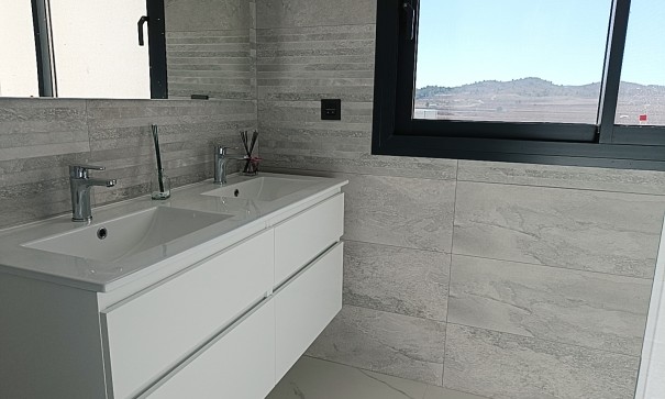 Obra Nueva - Chalet Independiente -
Pinoso