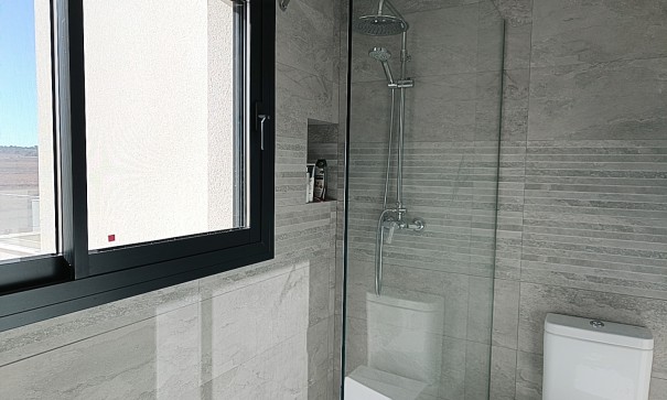 Obra Nueva - Chalet Independiente -
Pinoso