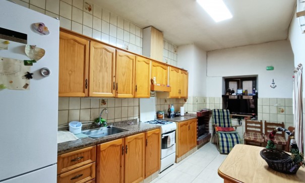 Videresalg - Byhus -
Hondón de los Fráiles