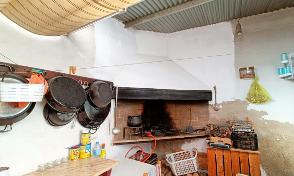 Videresalg - Byhus -
Hondón de los Fráiles