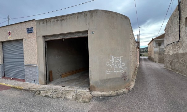 Videresalg - Byhus -
Hondón de los Fráiles