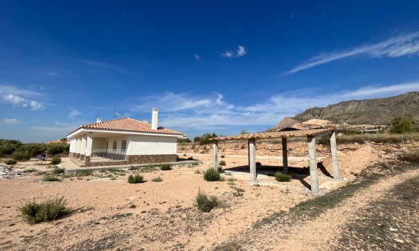 New Build - Freistehende Villa -
Macisvenda