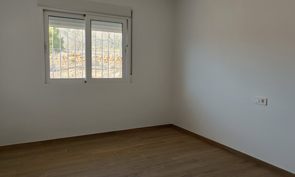 New Build - Freistehende Villa -
Macisvenda