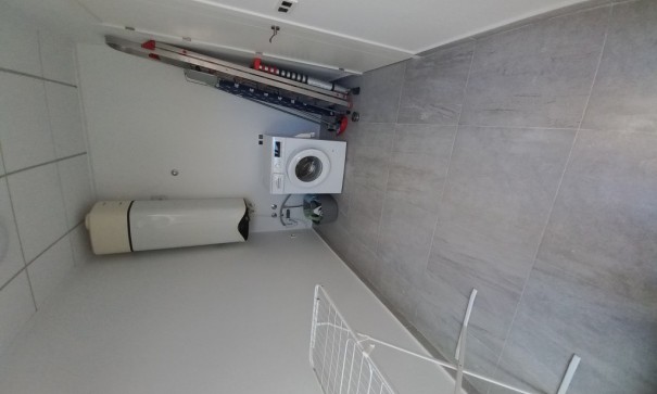 Återförsäljning - Fristående villa -
San Miguel de Salinas