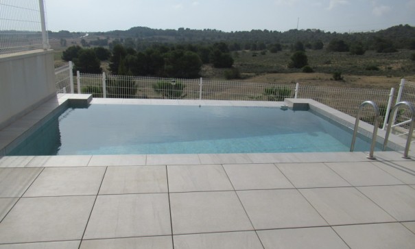 Återförsäljning - Fristående villa -
San Miguel de Salinas