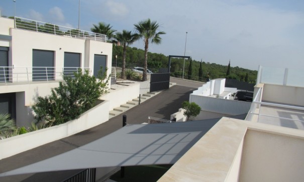 Återförsäljning - Fristående villa -
San Miguel de Salinas