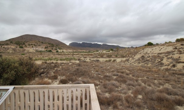 Videresalg - Fritliggende villa -
Fortuna