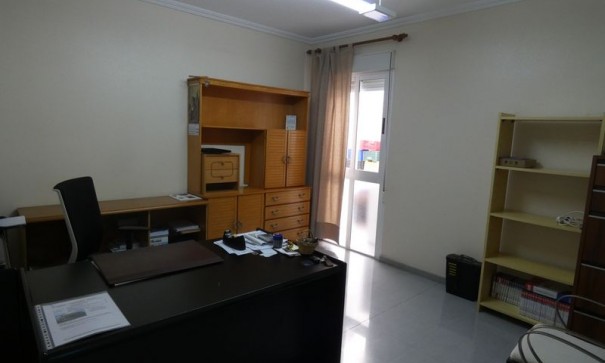 Sale - Detached Villa -
Almoradí