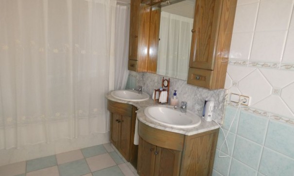 Sale - Detached Villa -
Almoradí