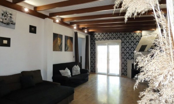 Sale - Finca Country Property -
Orihuela