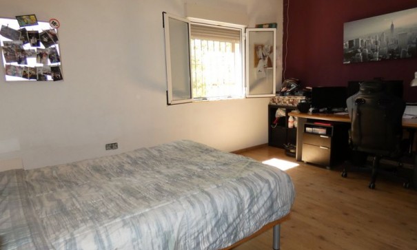 Sale - Finca Country Property -
Orihuela