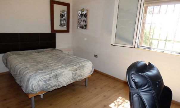 Sale - Finca Country Property -
Orihuela