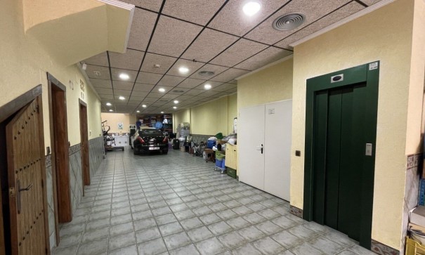 Sprzedaż - Dom miejski -
Torrevieja