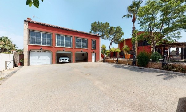 Sale - Detached Villa -
Catral