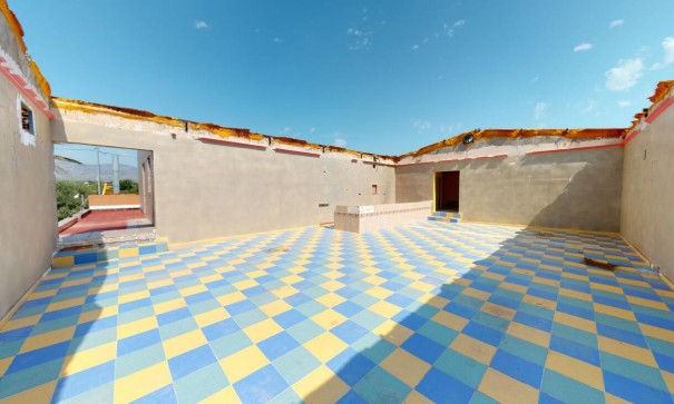 Venta - Casa de pueblo -
Albatera