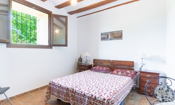 Sprzedaż - Willa wolnostojąca -
Ibi