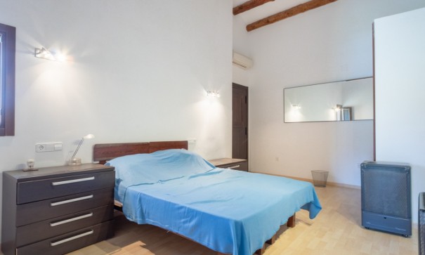 Sprzedaż - Willa wolnostojąca -
Ibi