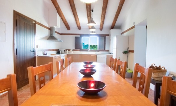 Sprzedaż - Willa wolnostojąca -
Ibi